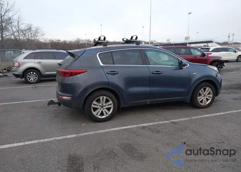 2018 Kia Sportage Lx из США, поврежденный, VIN KNDPMCAC6J7301068